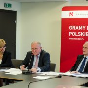 Pierwsze posiedzenie Rady NCN, od lewej: wiceminister nauki prof. Daria Lipińska-Nałęcz, przewodniczący Rady NCN, prof. Michał Karoński oraz dyrektor NCN, prof. Andrzej Jajszczyk, fot. Michał Niewdana/NCN