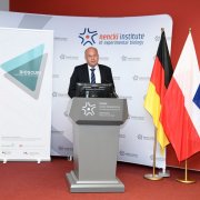 Uroczystość otwarcia Centrów Dioscuri w Instytucie Nenckiego PAN. Na zdjęciu Zbigniew Błocki, dyrektor NCN