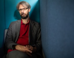 dr hab. Michał Krawczyk - zdjęcie portretowe