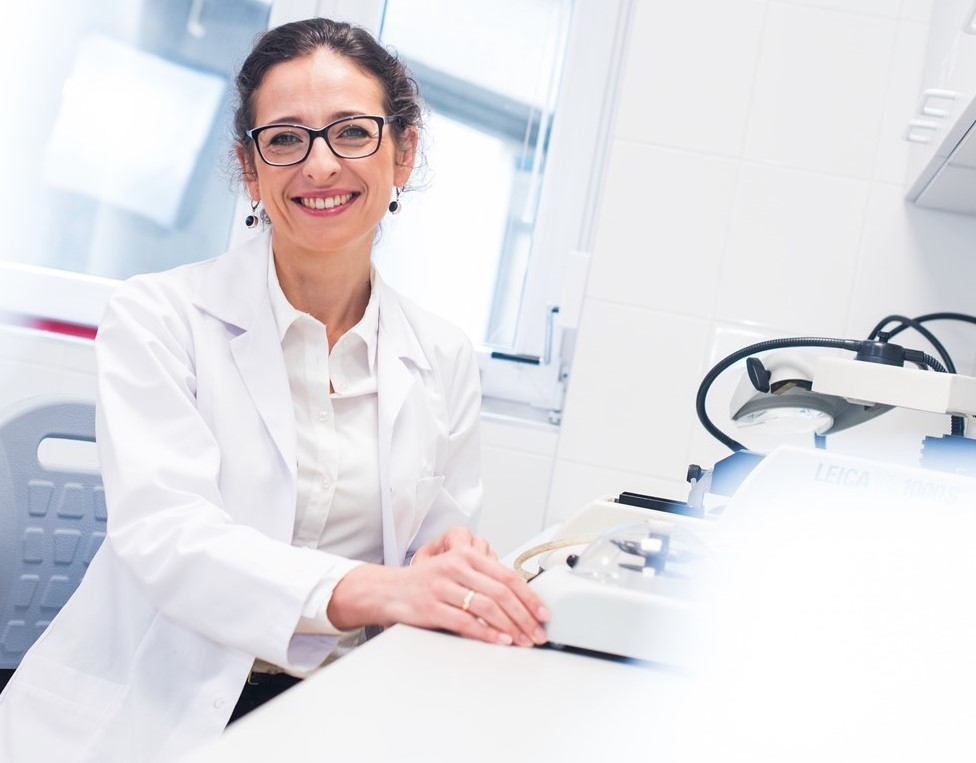 dr hab. Ewelina Knapska - zdjęcie portretowe