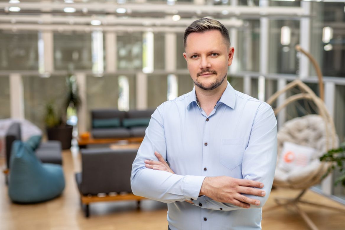 Dr hab. Damian Guzek, Prof. UŚ, photo: Łukasz Bera