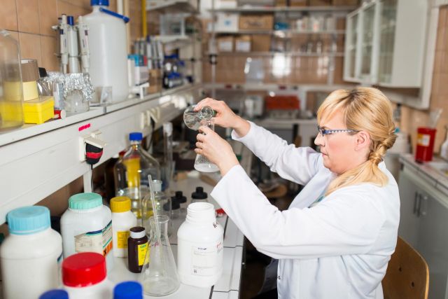 dr Katarzyna Kasperkiewicz