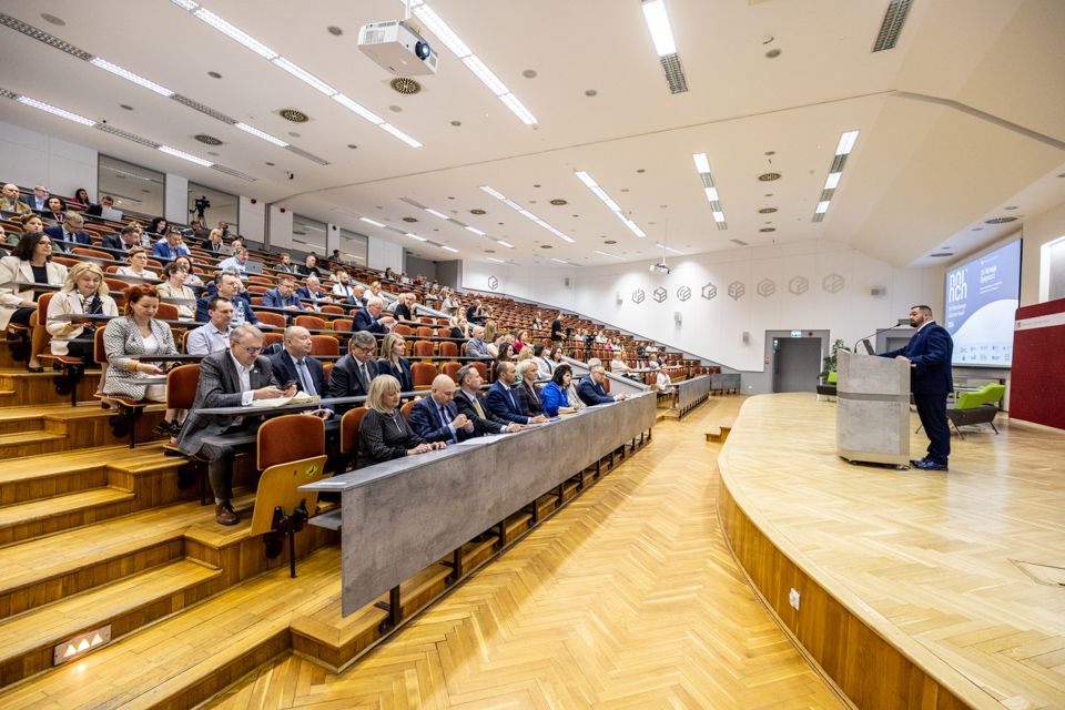 Prof. dr hab. inż. Marek Adamski podczas spotkania otwierającego Dni NCN 2024 w Bydgoszczy, fot. Łukasz Bera
