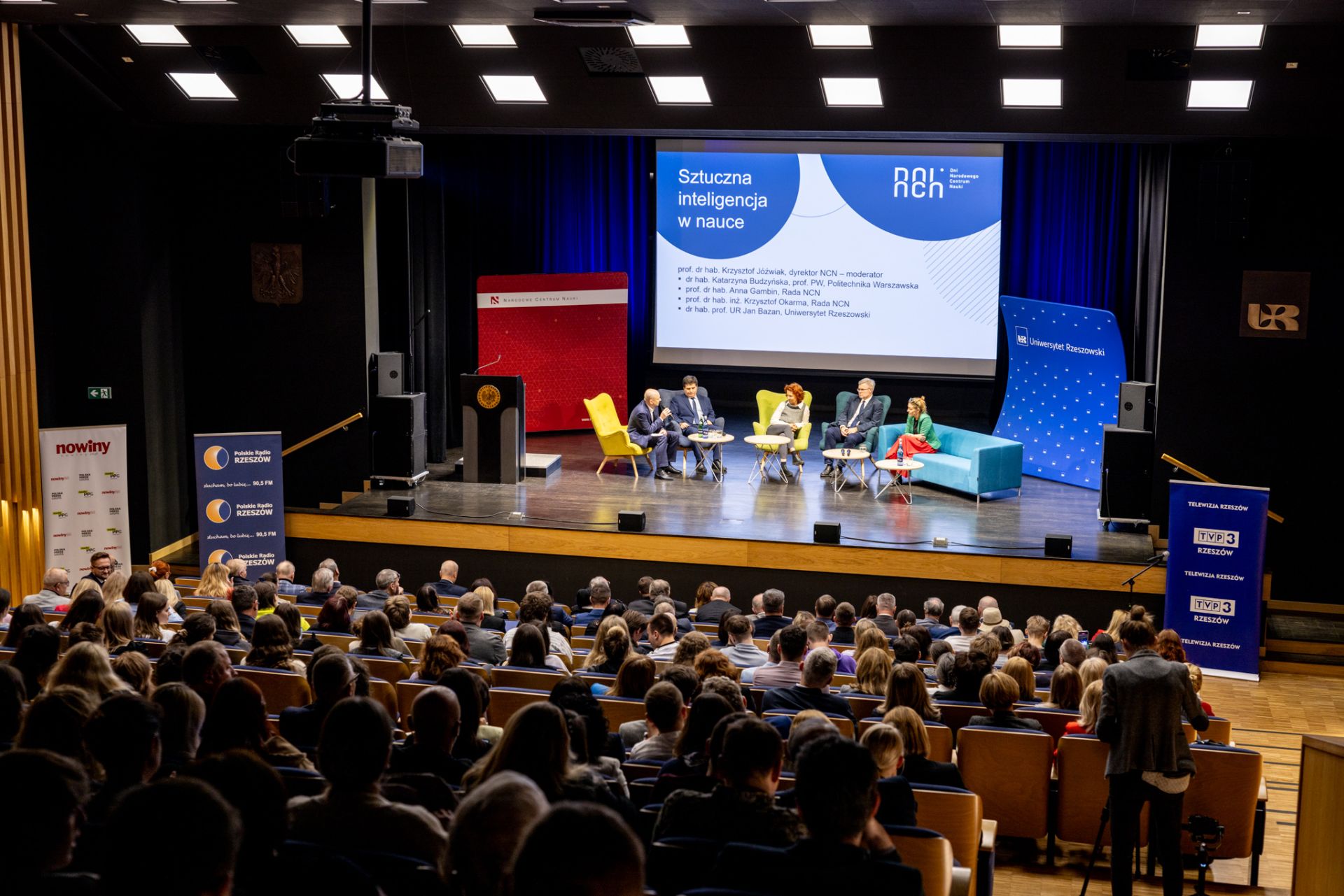 Panel dyskusyjny: Sztuczna inteligencja w nauce